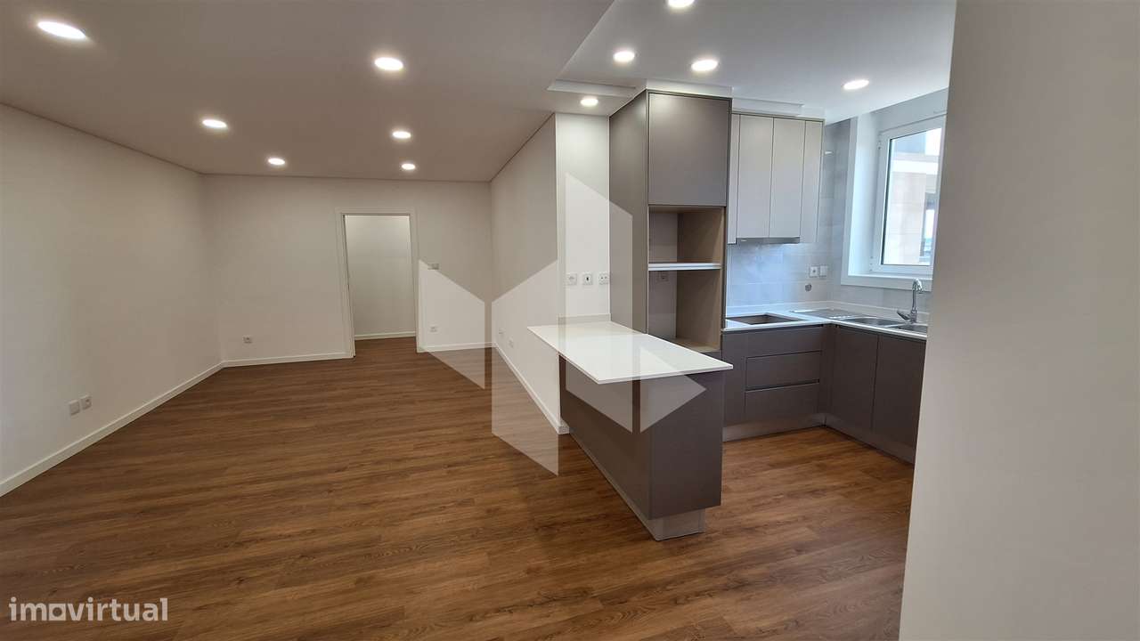 Apartamento T1 Venda em Tondela e Nandufe,Tondela - Grande imagem: 2/10