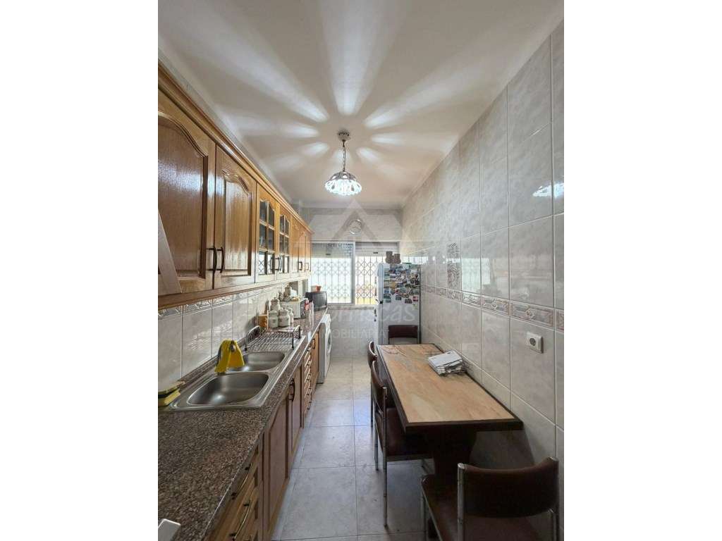 Excelente apartamento T2 com vista rio, em São João da Talha. - Grande imagem: 3/42