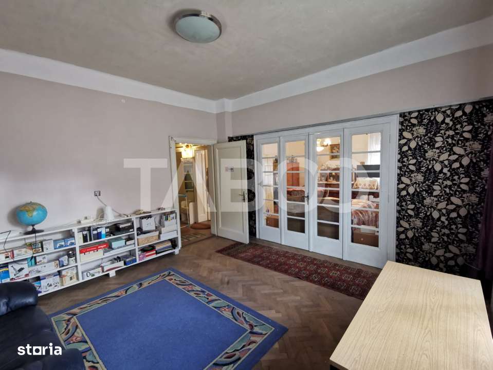 Casa individuala cu 4 camere si 900 mp teren in zona Calea Poplacii - Imagine principală: 5/10