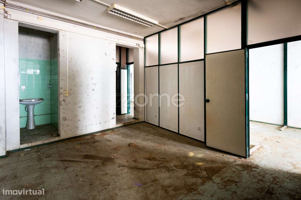 Prédio 4 Pisos |Loja|Garagens| Centro Arganil | Investimento-25