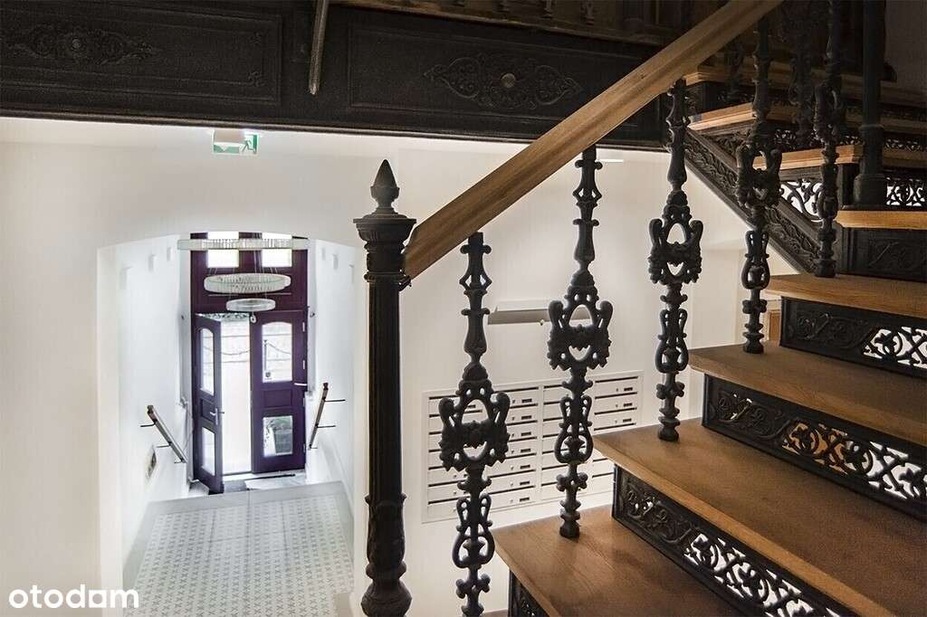 image;s=655x491;q=80