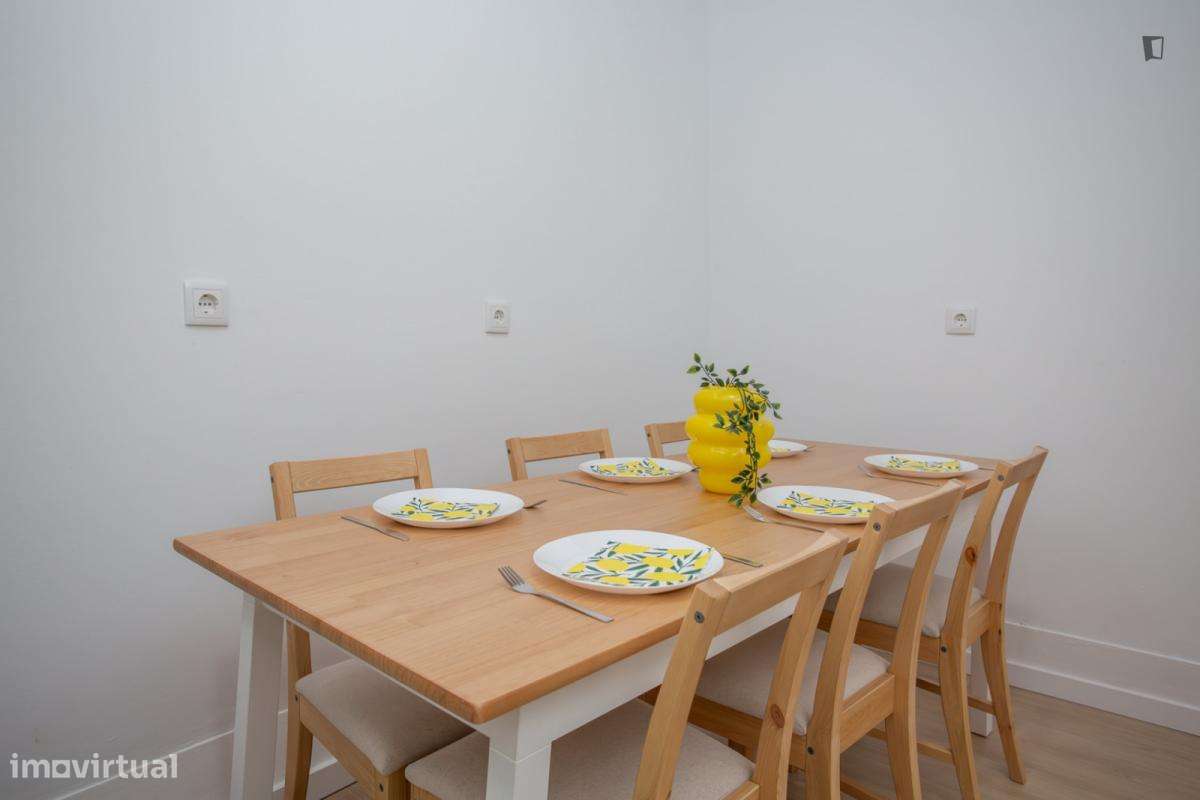 Quarto - localizado em Cais do Sodré Lisbon - Grande imagem: 4/10