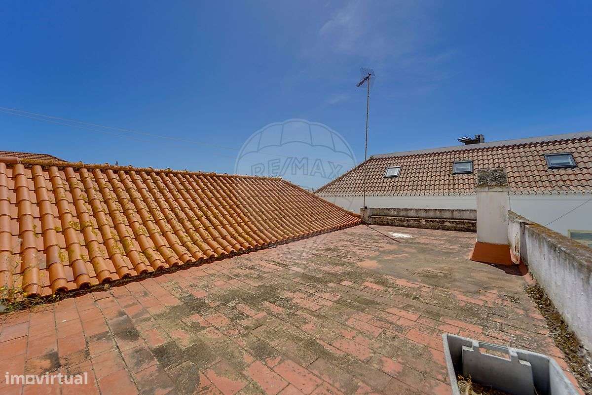 Moradia T4 para venda-26