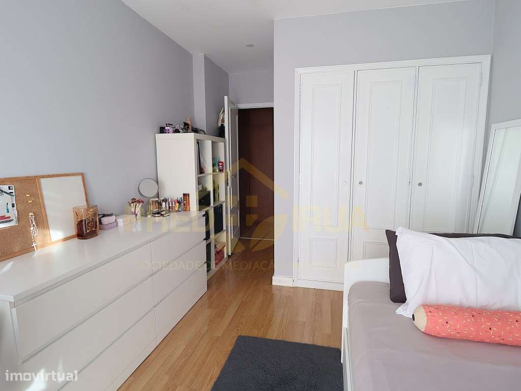Apartamento T2 S. Félix da Marinha em condominio fechado-12