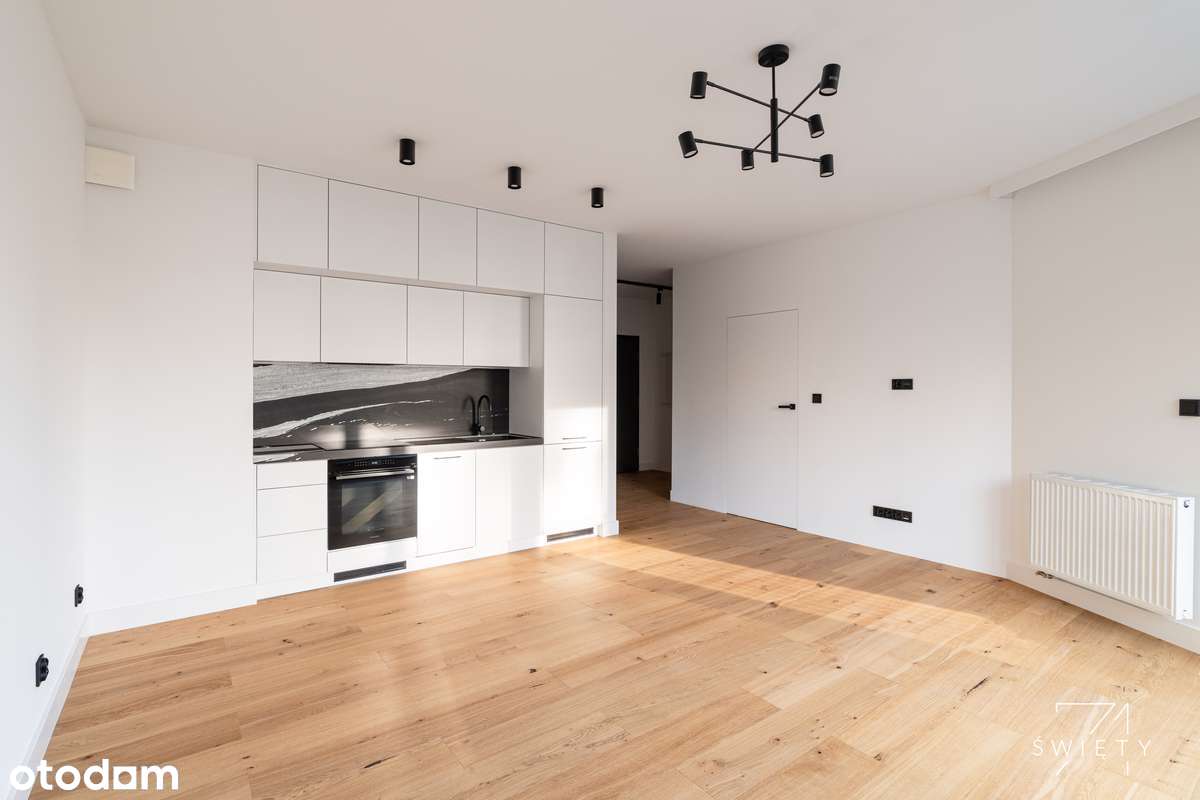 Nowe, 2 pokoje, loggia, brak PCC