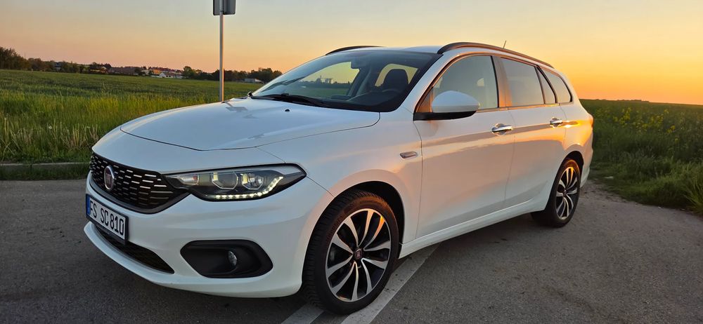 Fiat Tipo II 1.4 T-Jet Lounge 2019