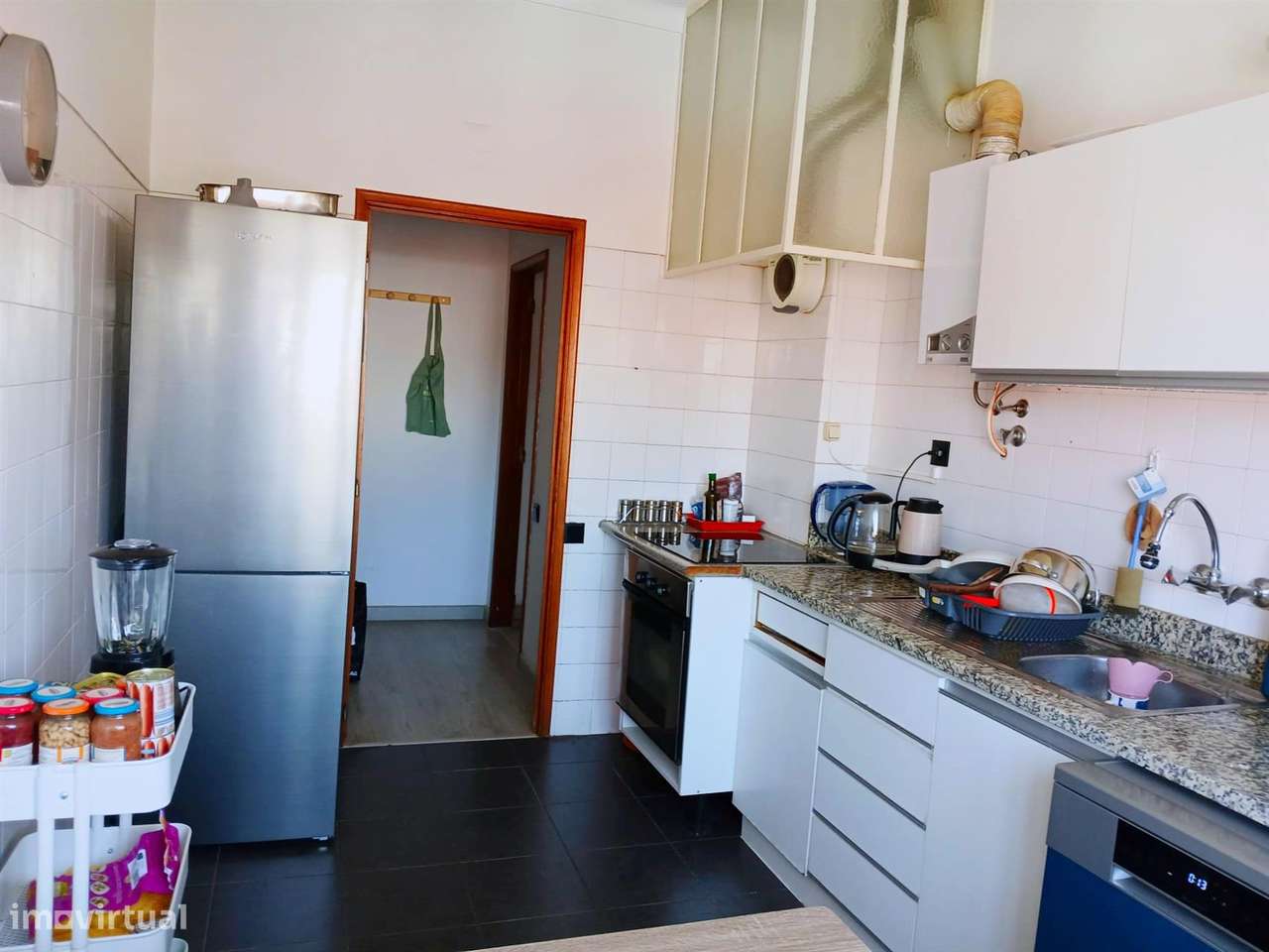 Apartamento T2 - Grande imagem: 2/15