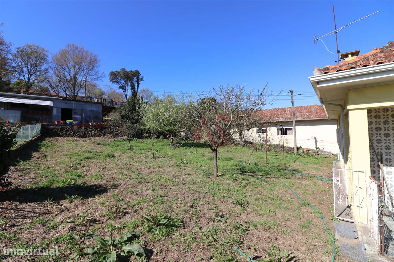 Moradia T2 em Lamelas – Guimarei | Espaço, privacidade e excelente exp - Grande imagem: 4/12