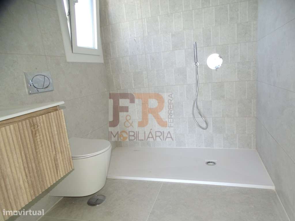 Geminada Duplex T3 com Pérgula (espaço para Piscina) Pinhal General...-26