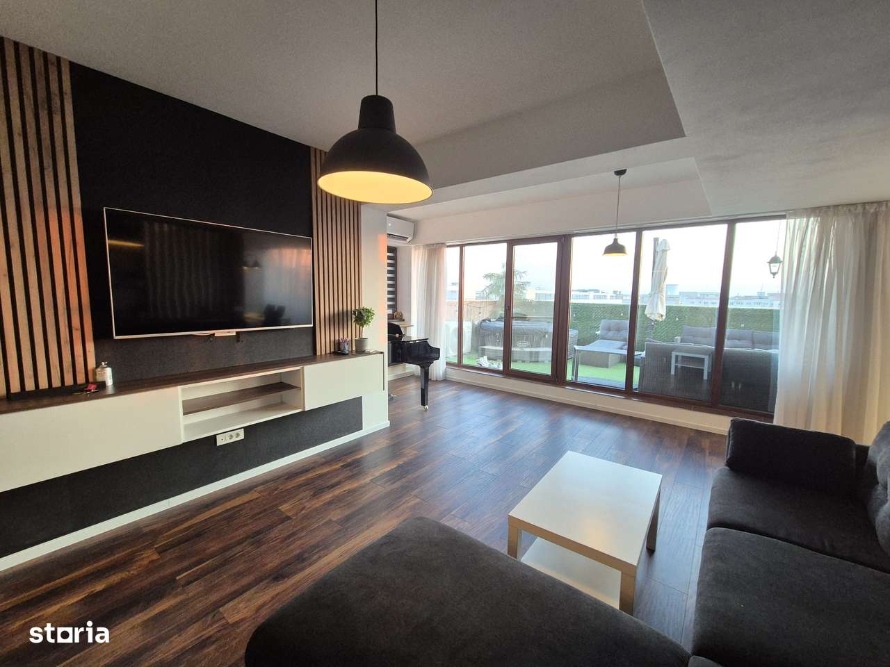 Penthouse 104,97 mp + 192,81 mp terase - piata Sudului - Imagine principală: 2/20