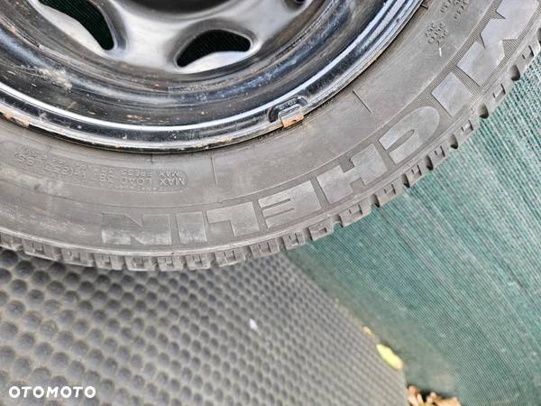 Kolo 450B13FHA Zapasowe Felga Stalowa 1szt 4x114,3 ET45 R13 Suzuki Swift Opona Michelin 155/70 - 20