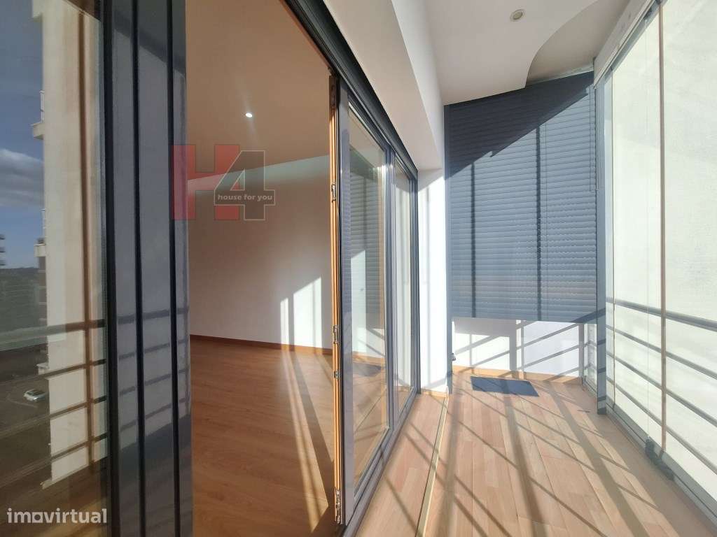 Apartamento T3 Colinas Cruzeiro com 150 m² e 4 lugares de parqueamento - Grande imagem: 4/32