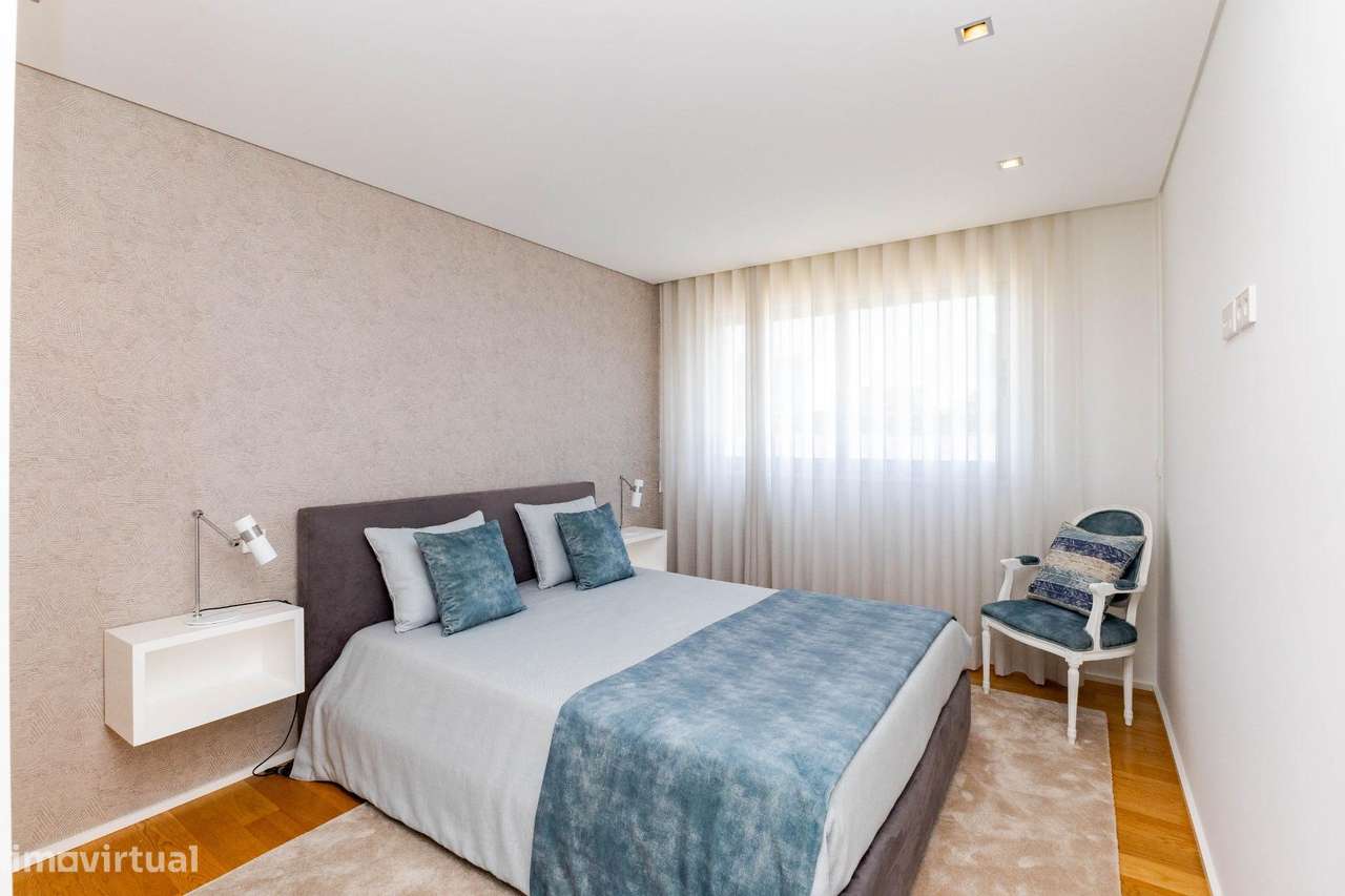 T3 de Luxo na 1.ª Linha de Mar, Madalena ,170m2 Úteis ,Box 69m2...-22