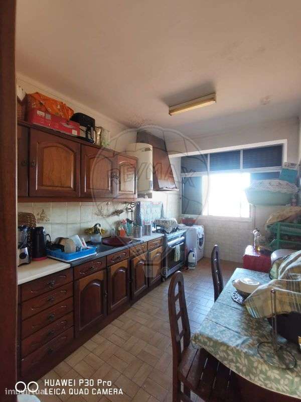 Moradia T5 para venda-9