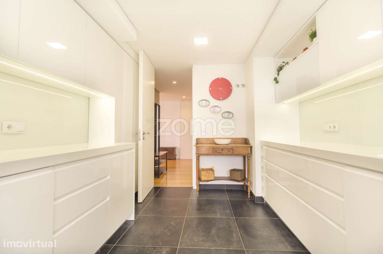 Penthouse T4 com vista mar-13