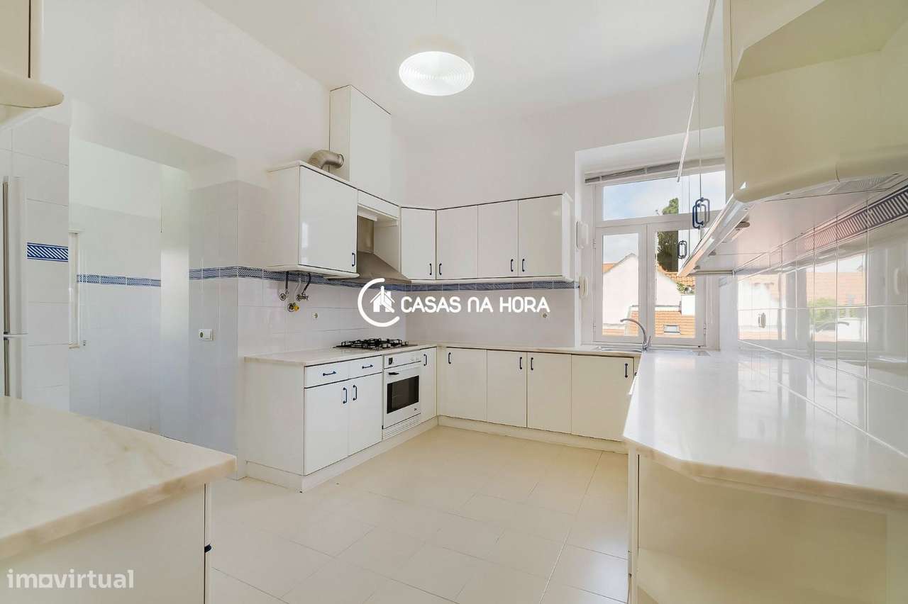 Chalé/Villa do final do  século XIX, com características e localiza...-11