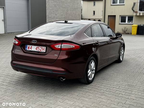 Ford Fusion - 8