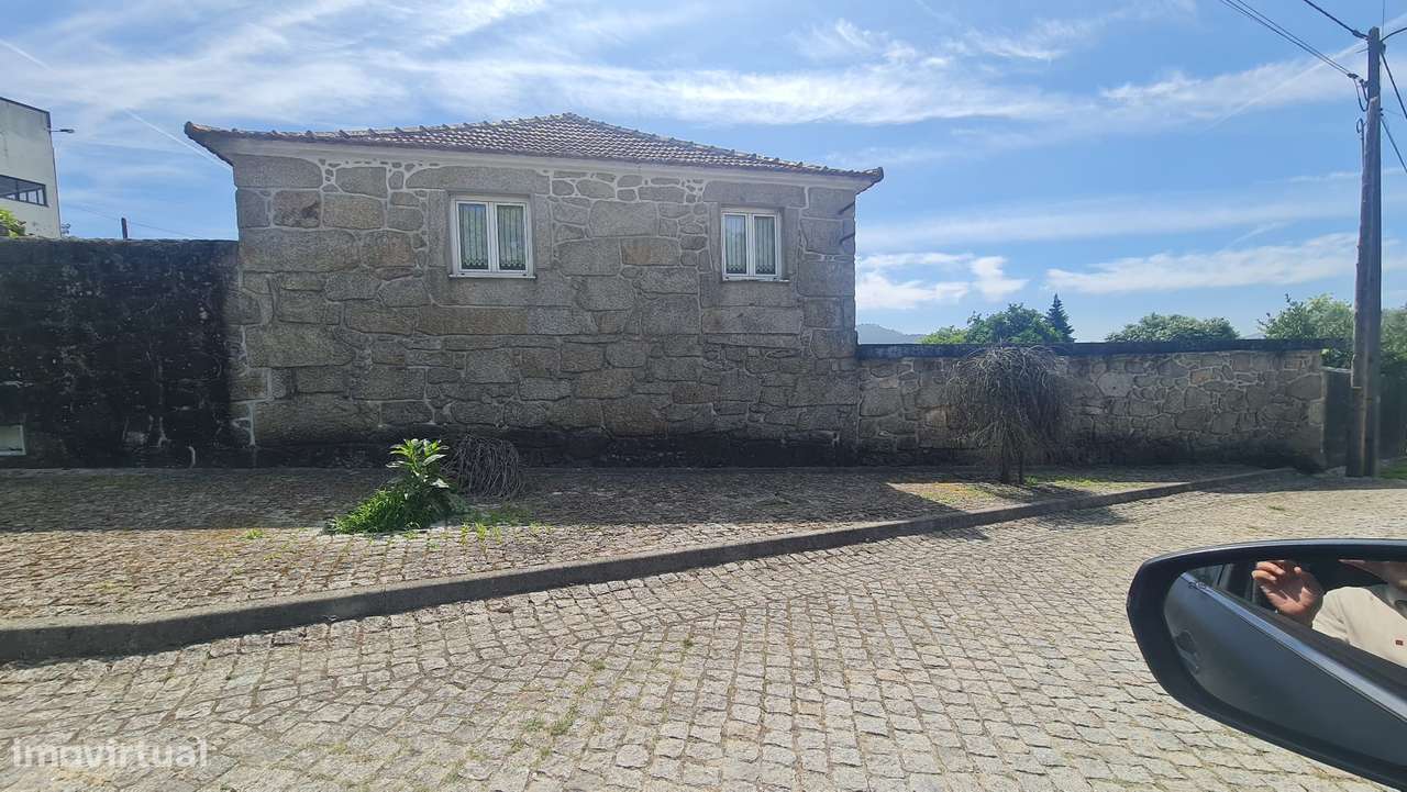 PARA VENDA-
 A Mini Quinta que sempre sonhou está à sua espera.-5