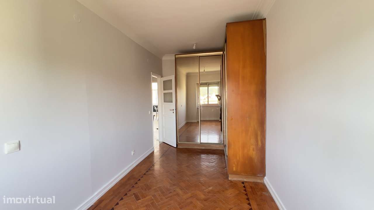 Apartamento T2 Benfica-6