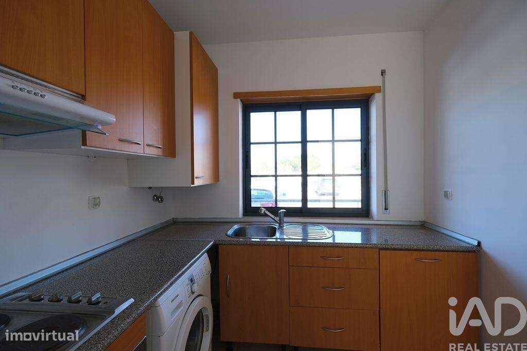 Apartamento T1 em Quinta do Anjo de 59 m2 - Grande imagem: 2/8