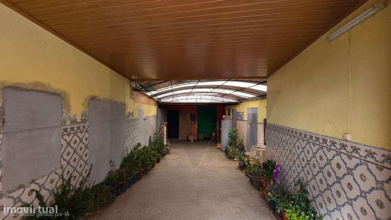 Moradia Gandaresa em  Rio Tinto ouca vagos com terreno e floresta-36