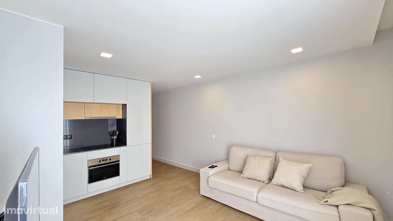 Apartamento semi-novo duplex com 2 quartos em Aveiro-5