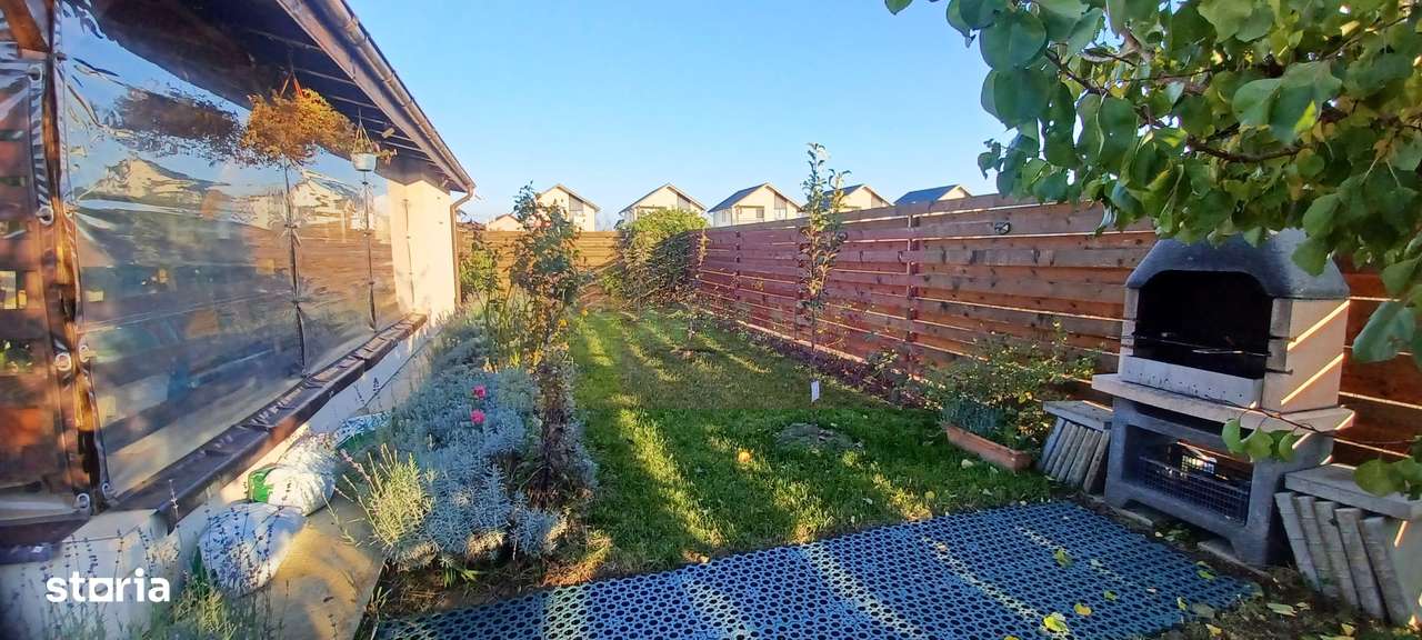 Săbăreni, casă parter 162 mp, curte 575 mp. Acasă - Imagine principală: 5/17