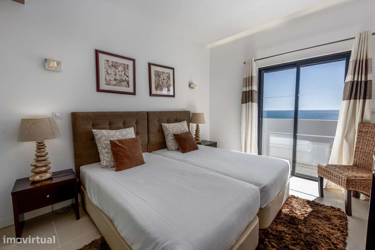 Apartamento de 2 quartos com vistas espetaculares para o mar-13