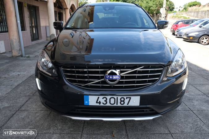 Volvo XC 60 2.0 D4 Momentum 139g Start/Stop - 30