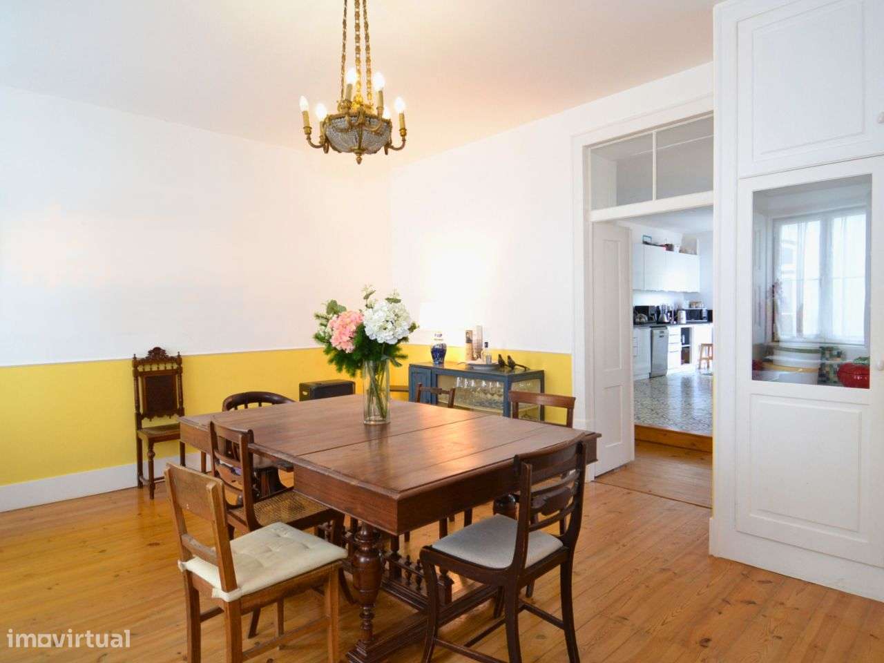 Moradia no Centro Histórico com terraço e anexo - Grande imagem: 3/25