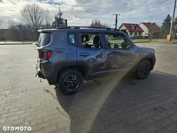 Jeep Renegade - 6