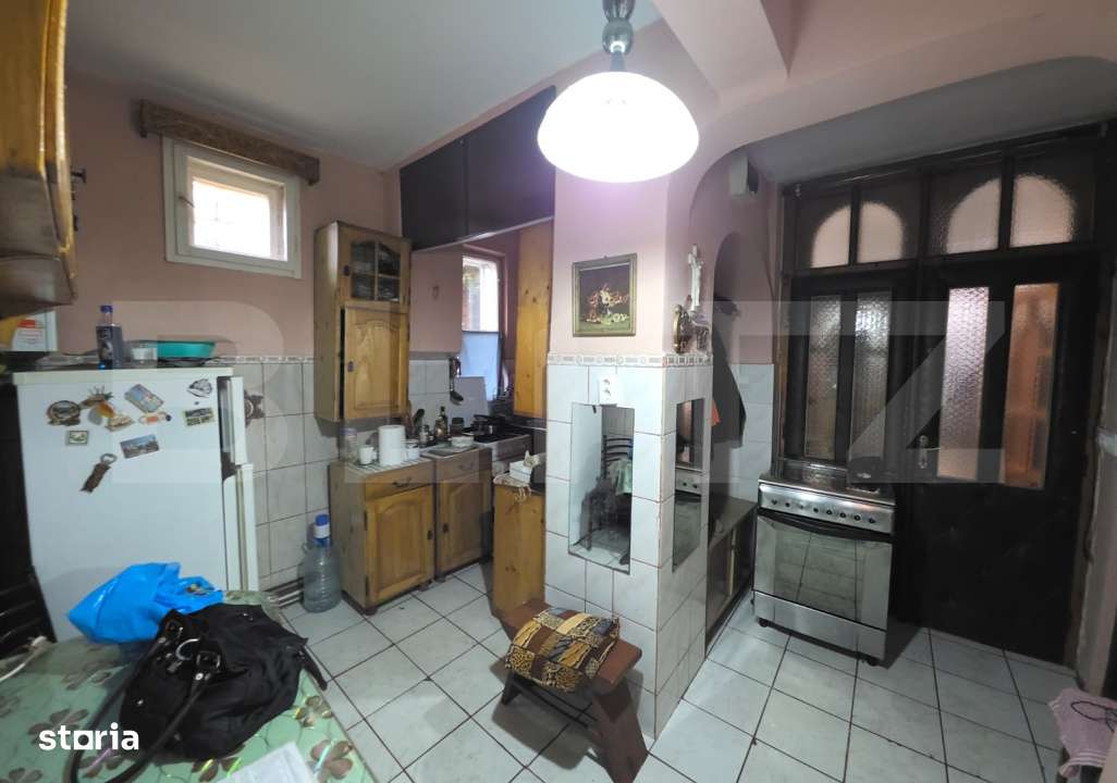 Casa, zona ultracentrala – ideala pentru locuinta sau activitate pro - Imagine principală: 4/9