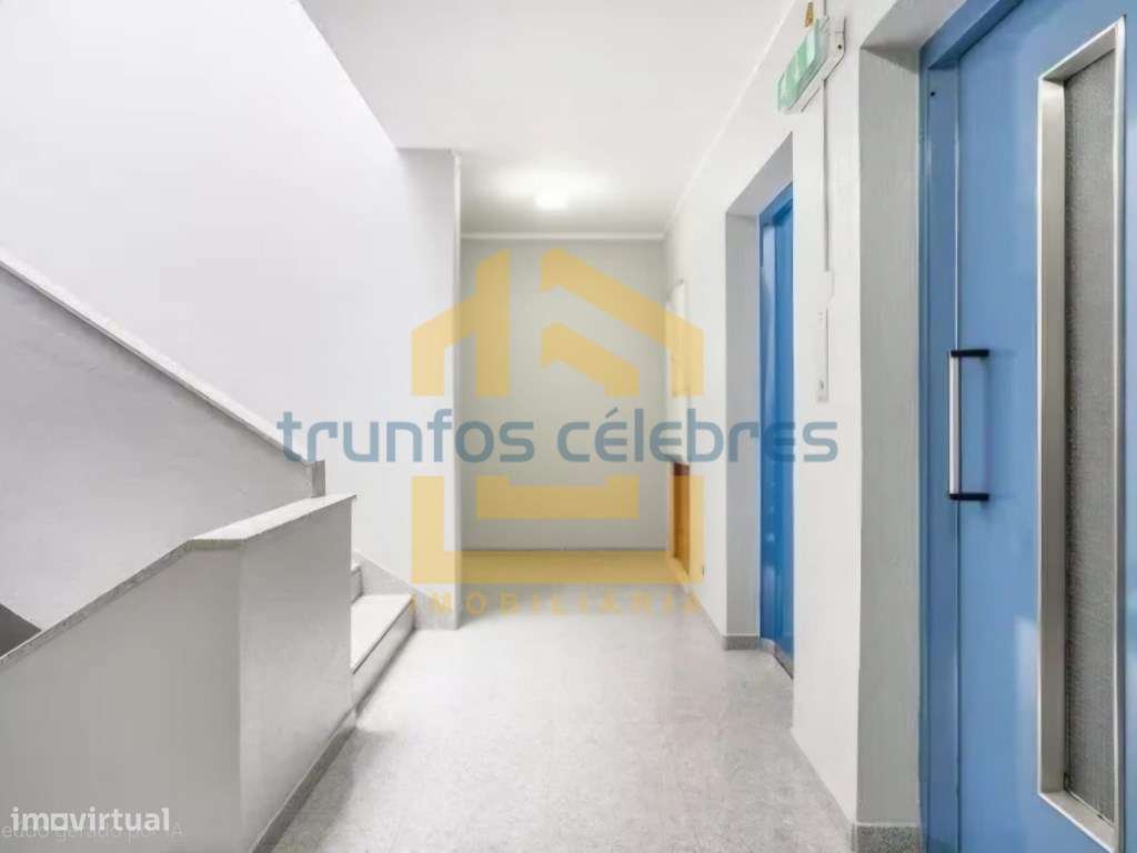 T3 renovado a 200mt da praia das caxinas vila do conde-29