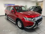 Mitsubishi Outlander - 1