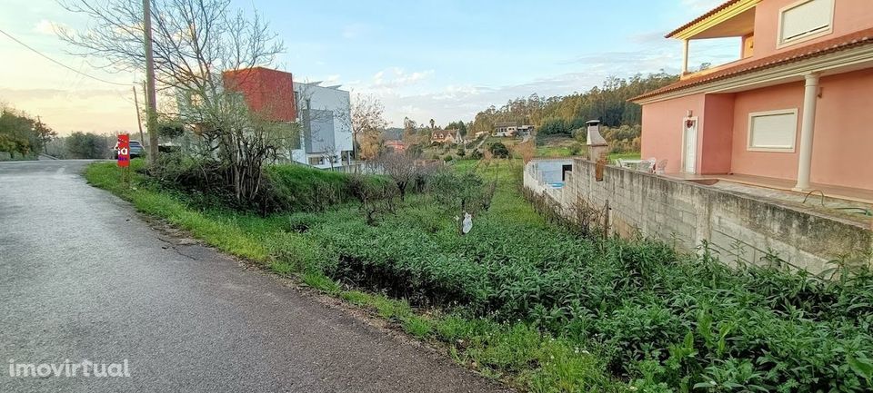 Terreno c/ 1.100 m2 para construção de moradia, Vil de Matos