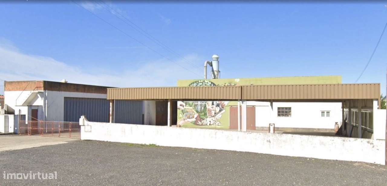 Armazéns desde 40m2 a 240m2 com acesso fácil em Sintra - Grande imagem: 3/3