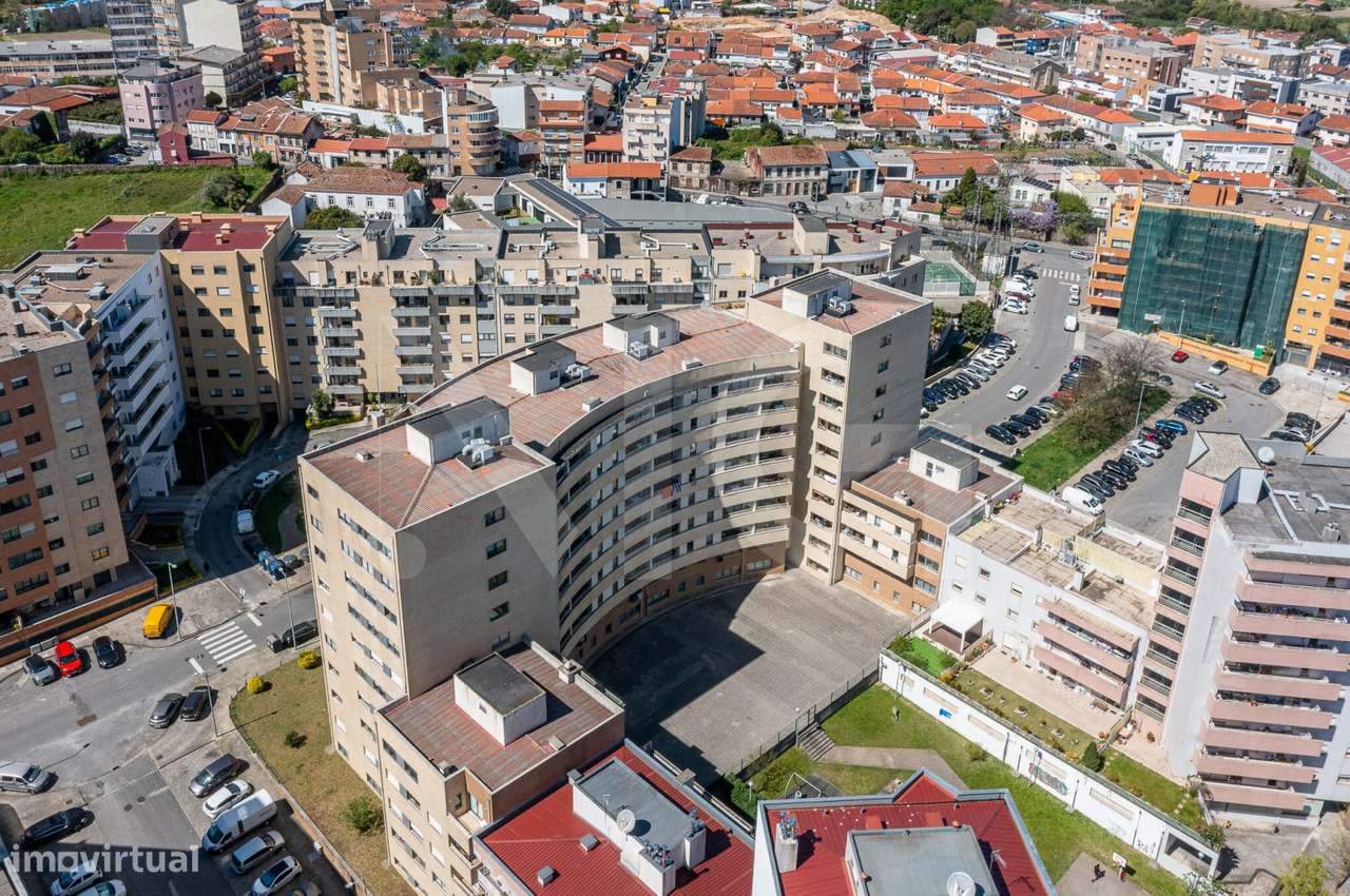 T2 com Varanda, Lugar de garagem e arrumos na Cidade Jovem - Rio Tinto-43