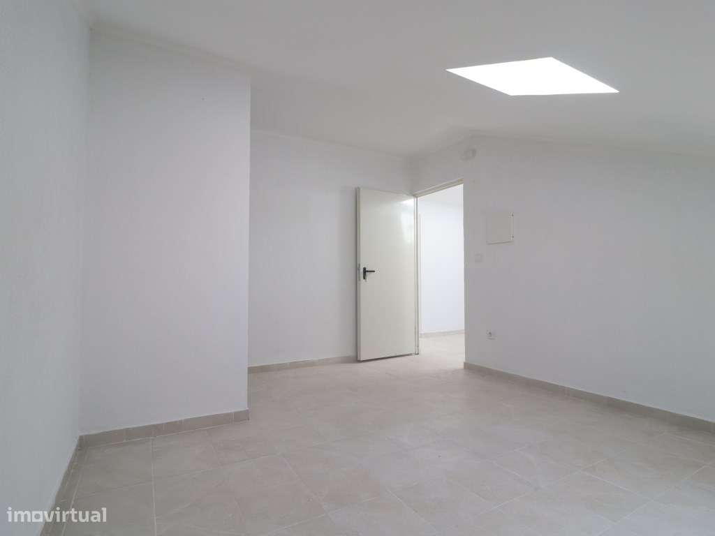 Apartamento T2 Novo - Arrecadação - Lavradio - Barreiro-23