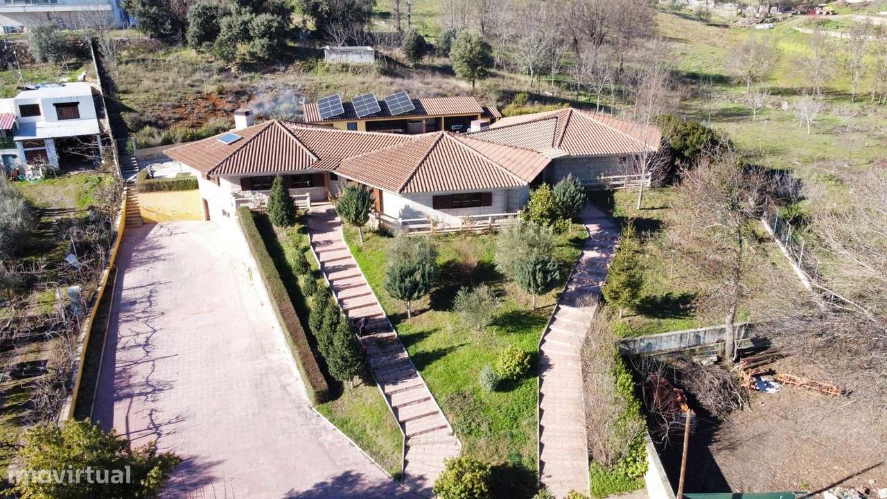 Suberba Moradia em São Pedro de Sarracenos - 5 min do CENTRO de Bragan-6