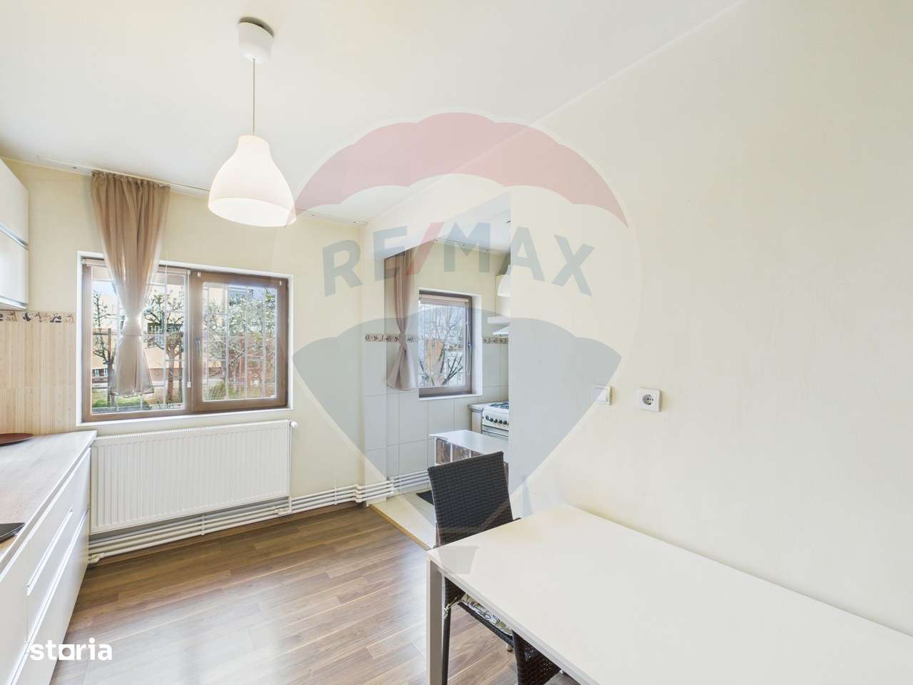 Casa spatioasa cu 5 camere si curte amenajata – Chitila - Imagine principală: 5/20