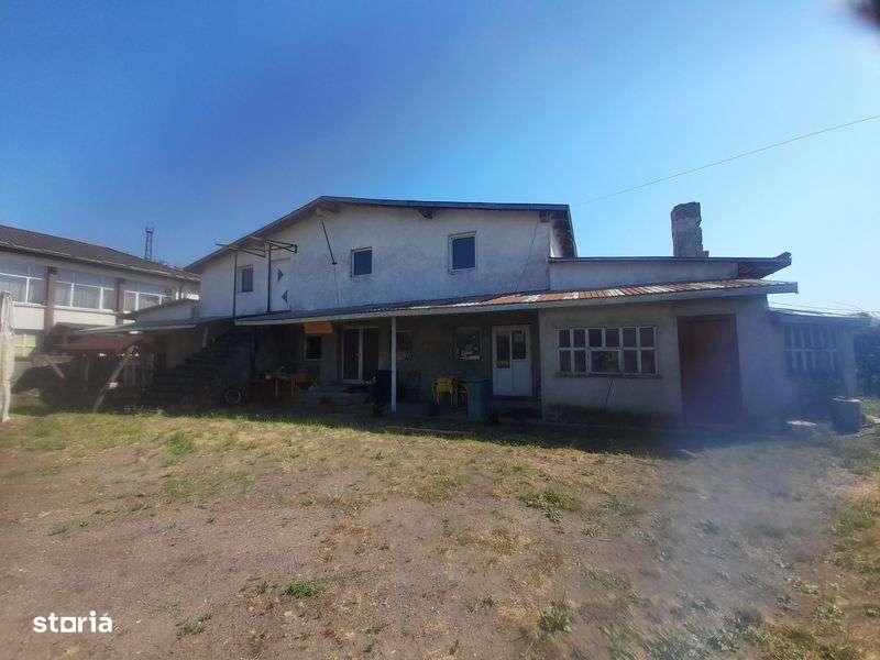 De vanzare / inchiriere casa + spatiu comercial - Imagine principală: 5/6