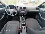 Volkswagen Jetta 2.0 TDI DPF BMT Trendline - 16