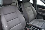 Audi A4 Avant 2.4 Tiptronic - 25