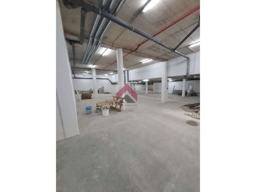 Apartamento T2 + Duplex Amplo + Terraço na Cobertura em Esgueira, A...-33