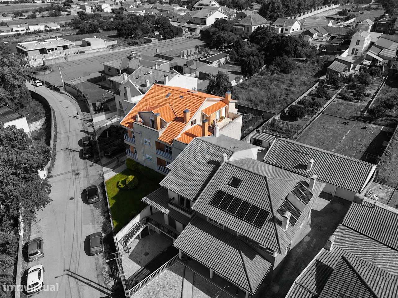 Apartamento T2 +2 Duplex em Aradas - Bonsucesso, com terraço, quintal-1