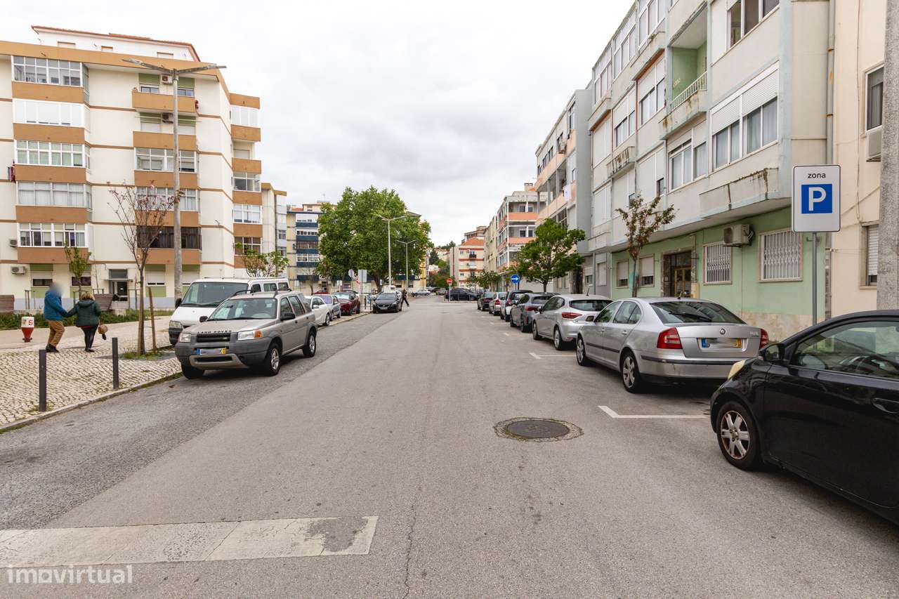 APARTAMENTO T2 | C/ ARRECADAÇÃO | CENTRO DE ALVERCA-19