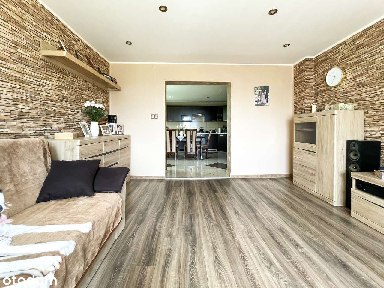 DE FACTO NIERUCHOMOŚCI - DOM WOLNOSTOJĄCY W ROGOWIE-11