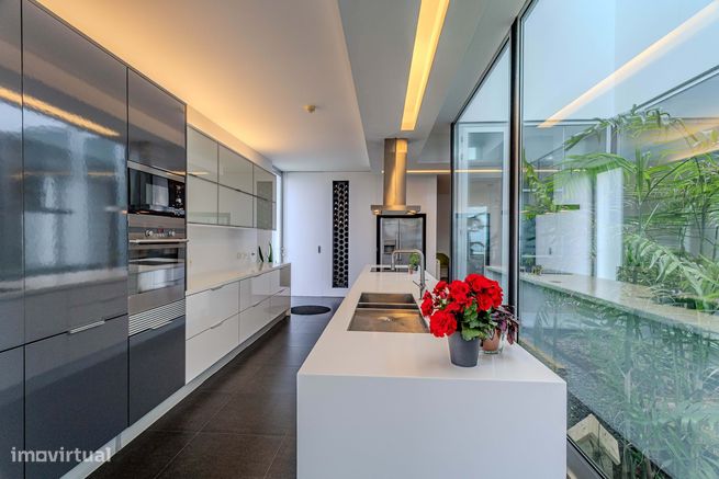Moradia T3 com vista deslumbrante em Lagoa-30