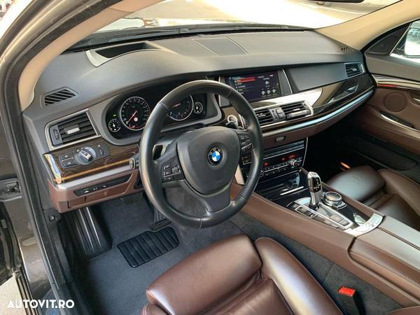 BMW Seria 5 530d Gran Turismo Aut. Luxury Line - 8