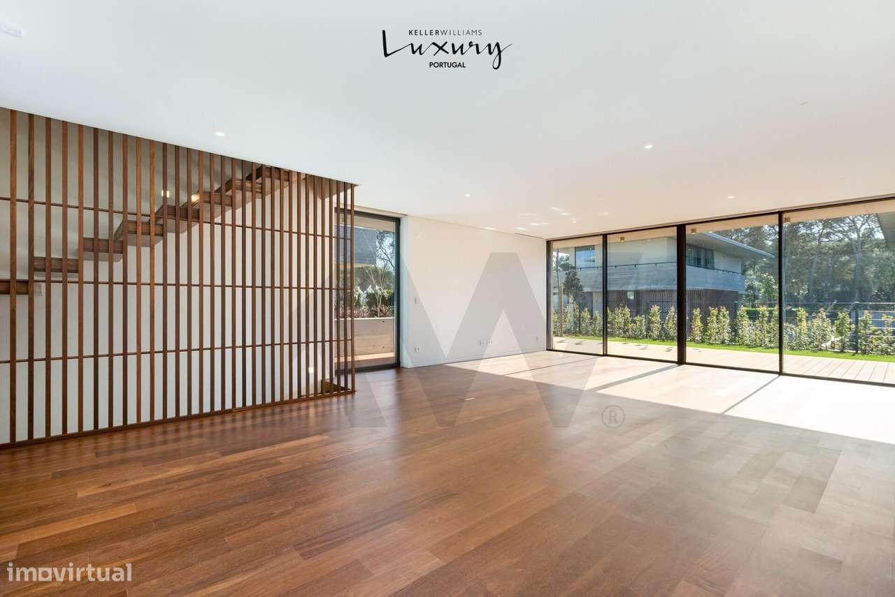 Moradia T3 de Luxo | Condomínio Sandwoods | Quinta da Marinha - Grande imagem: 5/59